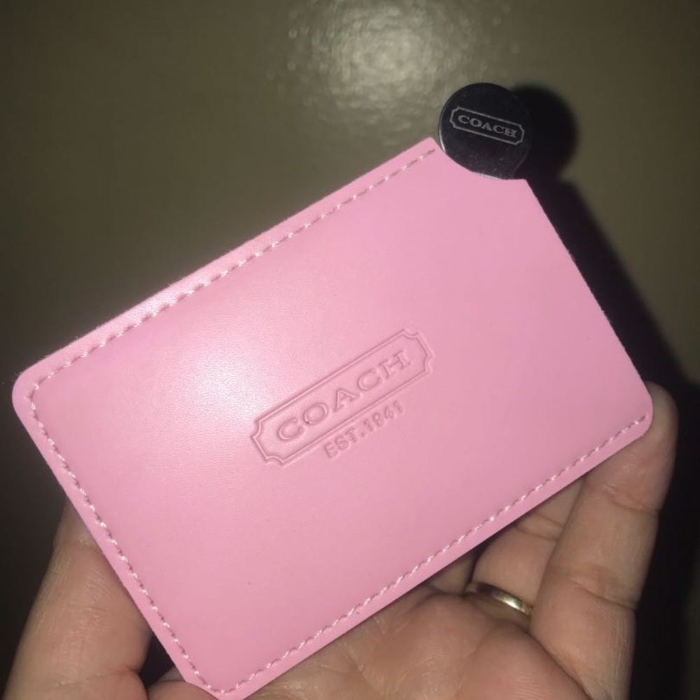 Coach pocket mirror - Picture 1 of 1